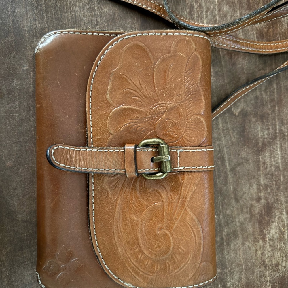 Elegant Brown Leather Women Bag